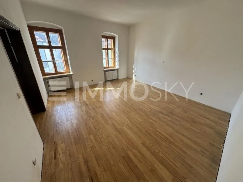 Sanierungsbedürftiges Haus mit Potential! - Ansicht 2