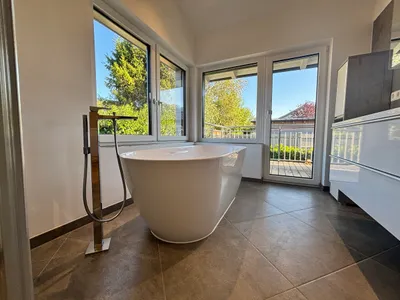4-Zimmer-Haus mieten in Salzburg-Umgebung – 180 m², € 2.650 – Bild 11 von 16