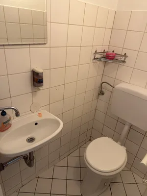 2-Zimmer-Gewerbeimmobilie mieten in Steyr – 73 m², € 450 – Bild 14 von 14