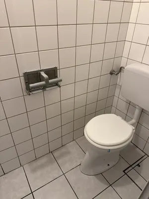 2-Zimmer-Gewerbeimmobilie mieten in Steyr – 73 m², € 450 – Bild 13 von 14