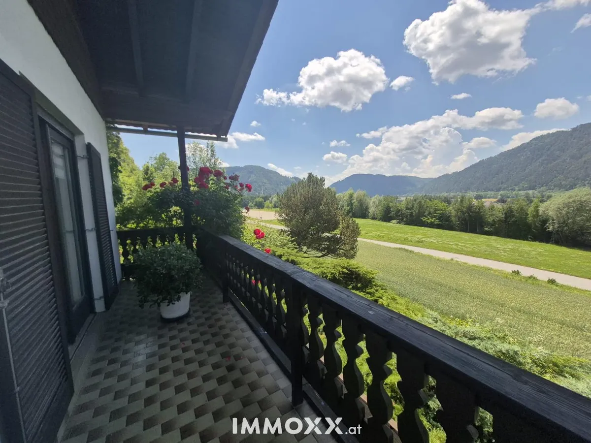 Charmantes Landhaus mit traumhaftem Panoramablick, Wellnessbereich und idyllischem Naturgrundstück im Norden von Graz - Ansicht 2