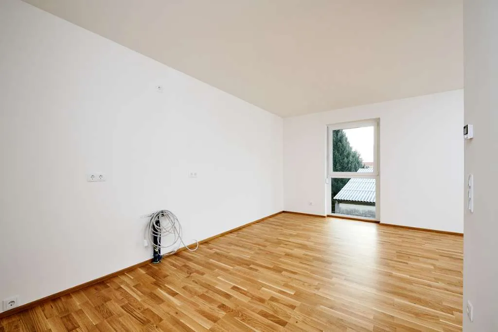 TOP ANGEBOT: Sonnige 4-Zimmerwohnung mit Balkon |78 m² Wohnfläche | Erstbezug ab sofort - Ansicht 3