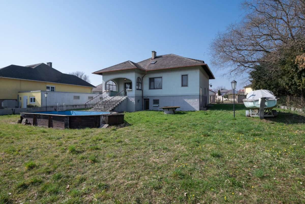 Solides Wohnjuwel mit Potenzial - Ein Haus, das auf seinen nächsten Lebensabschnitt wartet - Ansicht 2