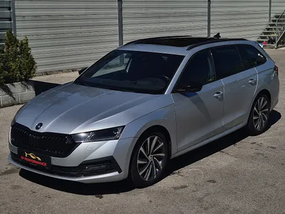 Skoda Octavia Combi 2,0 TDI Style DSG*PANO*360 GRAD*H...