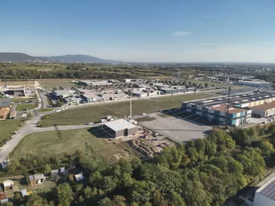 Immobilie kaufen in Baden – 5 000 m², € 200 – Bild 8 von 8