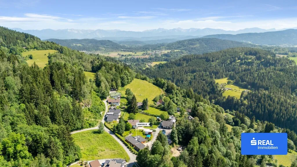 Neuwertiger Bungalow mit XL-Garten und Pool in Ruhelage - Ansicht 3