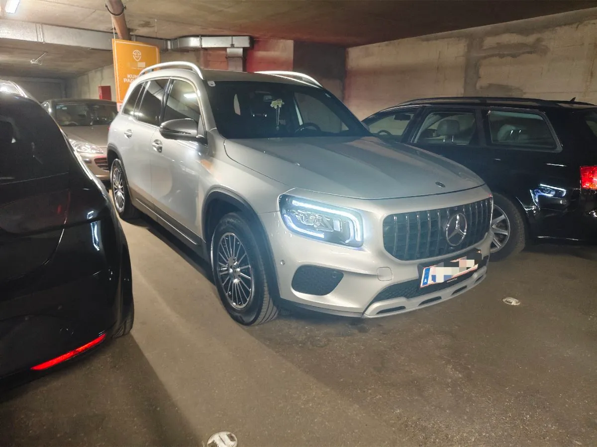Mercedes-Benz GLB