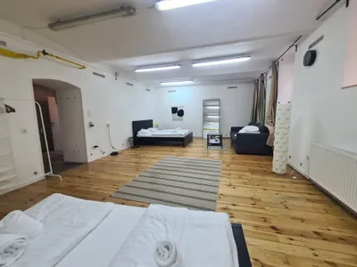 3-Zimmer-Wohnung kaufen in Wien – 101,28 m², € 145.000 – Bild 2 von 10