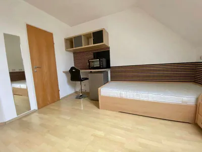 1-Zimmer-Immobilie mieten in Steyr – 15 m², € 395 – Bild 1 von 7