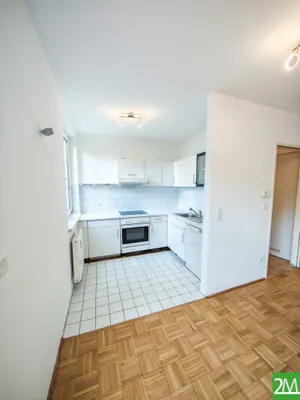 Gepflegte 2-Zimmer-Wohnung mit Terrasse – Bild 2
