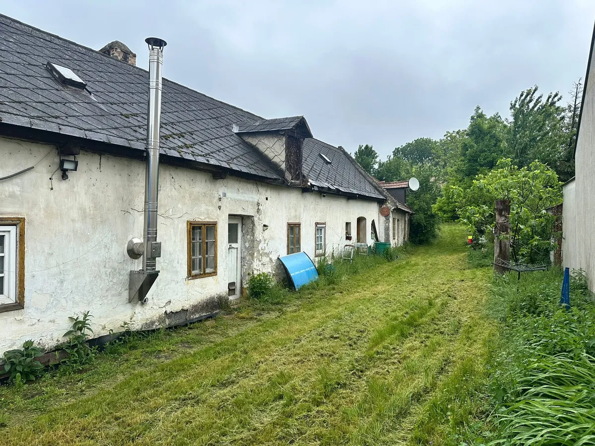 Grundstück mit Altbestand - Ansicht 3