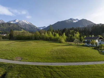 Grundstück kaufen in Kitzbühel – 812 m², € 810.000 – Bild 1 von 5