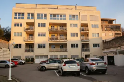 2-Zimmer-Wohnung kaufen in Neusiedl am See – 67 m² – Bild 1 von 11