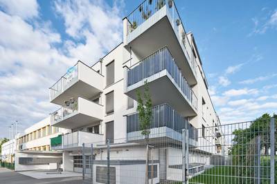 Gemütliche 2-Zimmer-Gartenwohnung mit Terrasse und Loggia - in der Koloniestraße!