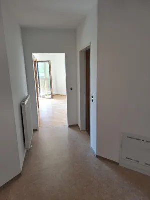 2-Zimmer-Wohnung mieten in Jennersdorf – 70,77 m², € 701 – Bild 4 von 9