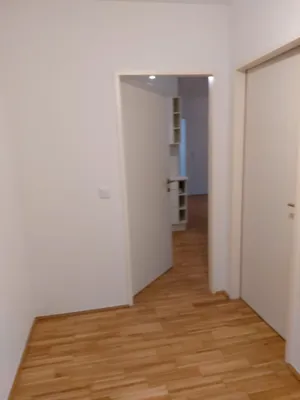 3-Zimmer-Wohnung mieten in Wien – 64 m², € 985 – Bild 3 von 8