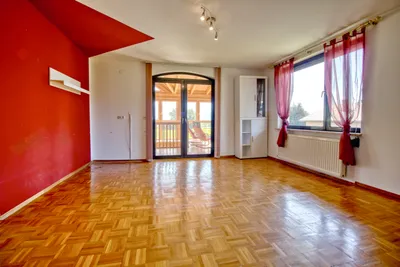 7-Zimmer-Haus kaufen in Klagenfurt Land – 282 m², € 550.000 – Bild 11 von 13