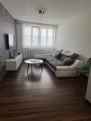 2-Zimmer-Wohnung mieten in Neunkirchen – 55 m², € 485 – Bild 1 von 6