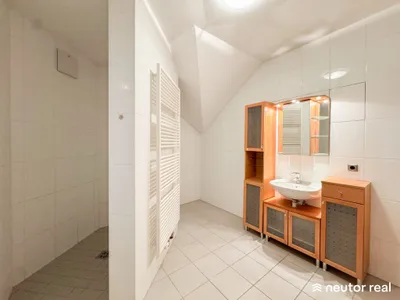 6-Zimmer-Haus kaufen in Tulln – 290,76 m², € 1.340.000 – Bild 32 von 49