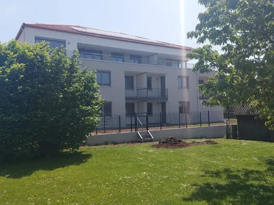 3-Zimmer-Wohnung mieten in Horn – 76,71 m², € 819 – Bild 2 von 2