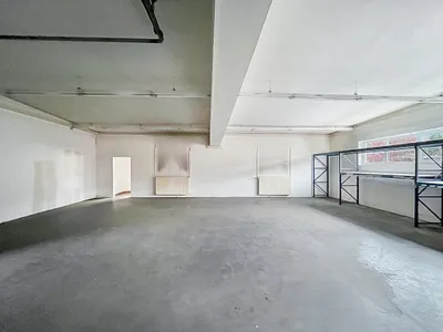Gewerbeimmobilie mieten in Bruck-Mürzzuschlag – 894 m², € 5.800 – Bild 3 von 12