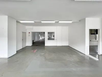 Gewerbeimmobilie mieten in Bruck-Mürzzuschlag – 894 m², € 5.800 – Bild 4 von 12