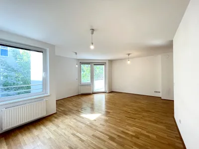 Gut aufgeteilte 2-Zimmer-Wohnung mit Balkon in den Innenhof – Bild 3