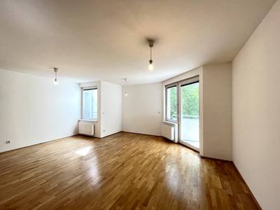 Gut aufgeteilte 2-Zimmer-Wohnung mit Balkon in den Innenhof – Bild 3