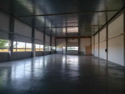 Gewerbeimmobilie mieten in Wels-Land – 410 m², € 3.600 – Bild 3 von 7