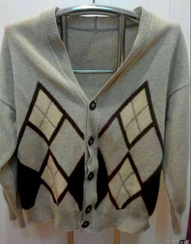 WOLLSTRICKWESTE HERREN, Gr.50. 100% SCHURWOLLE