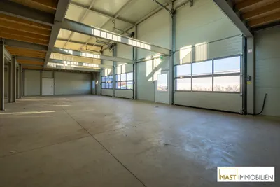 Gewerbeimmobilie mieten in Baden – 485 m², € 14 – Bild 8 von 11