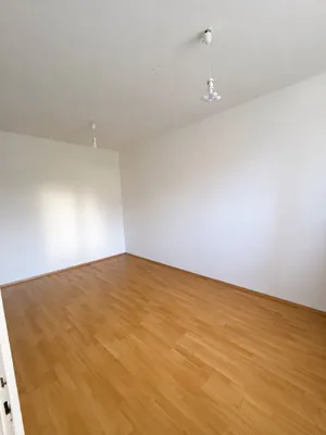 3-Zimmer-Wohnung mieten in Graz – 60 m², € 683 – Bild 4 von 4