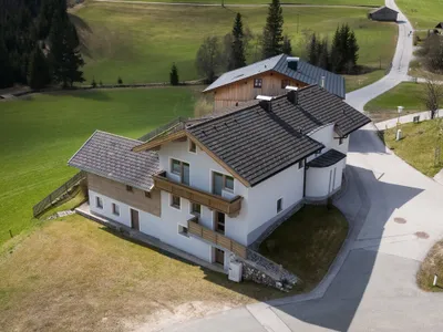 8-Zimmer-Gewerbeimmobilie kaufen in Schwaz – 235 m², € 715.000 – Bild 1 von 44