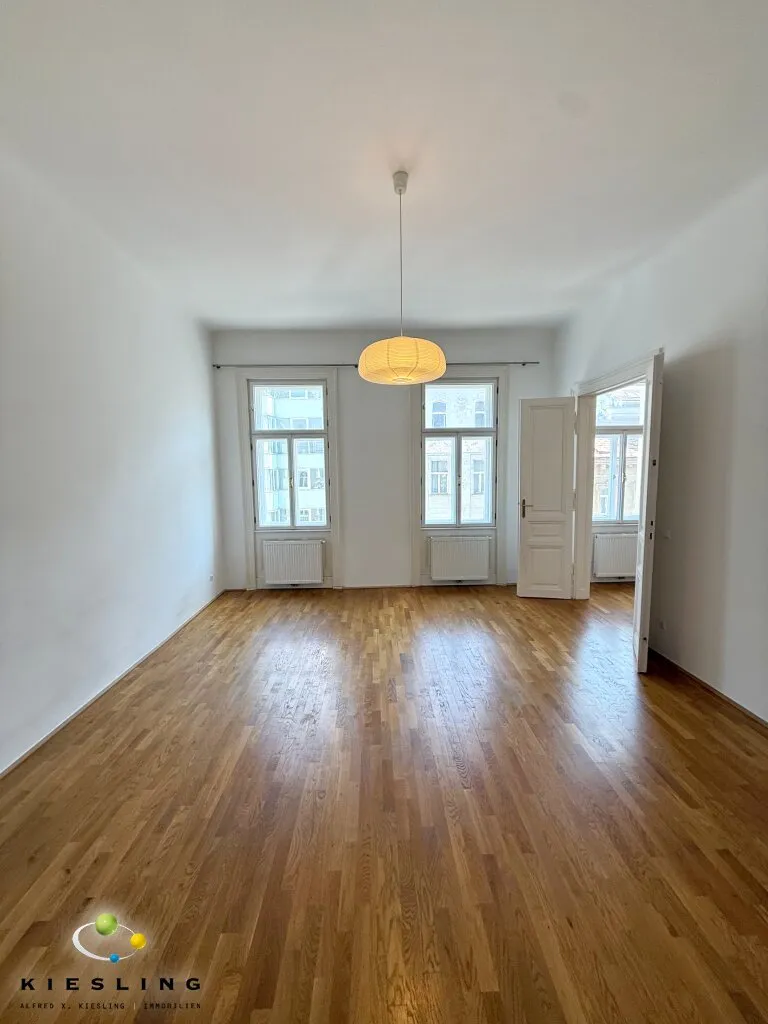 REINKOMMEN & WOHLFÜHLEN! 2-Zimmer-Wohnung mit vollausgestatteter Küche und Abstellraum - TOP ANBINDUNG: Nahe MuseumsQuartier - nur 8 Gehminuten zur U-Bahn - Ansicht 2
