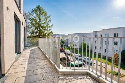 U1-Nähe mit Weitblick: Exklusive 2-Zimmer-Wohnung mit 14 m² Terrasse