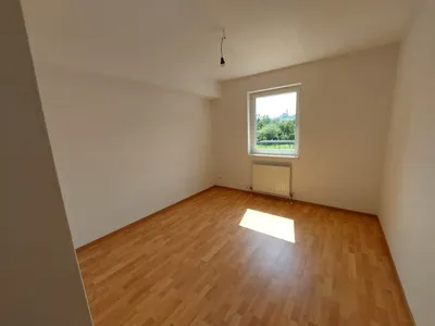 4-Zimmer-Wohnung mieten in Neunkirchen – 85 m², € 703 – Bild 8 von 14