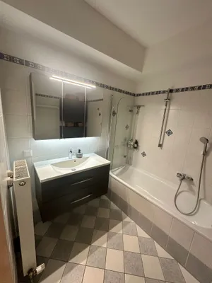 4-Zimmer-Wohnung mieten in Neunkirchen – 85 m², € 703 – Bild 11 von 14