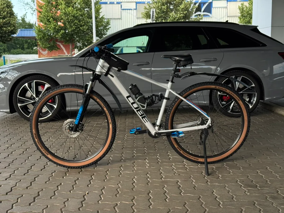 cone trekking e bike Bikes eStreet IN 3.0 E-Bikes gebraucht Geschenkverpackung Männer Delivery Area:European Union Cube Stereo Hybride 120