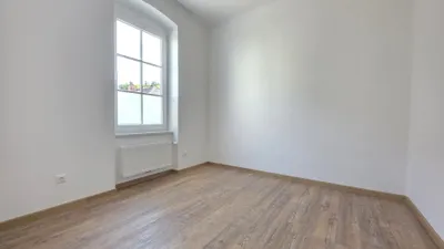 4-Zimmer-Gewerbeimmobilie kaufen in Melk – 100 m², € 240.000 – Bild 6 von 12