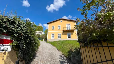 Haus kaufen in Gmunden – 210 m², € 2.200.000 – Bild 2 von 7