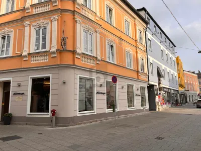 Gewerbeimmobilie mieten in Ried im Innkreis – 147 m², € 2.592 – Bild 2 von 3