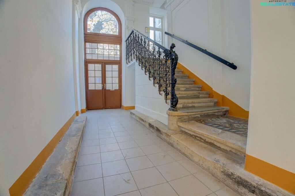Zinshaus mit Ausbaupotenzial in gefragter Lage Ottakring - Widok 2