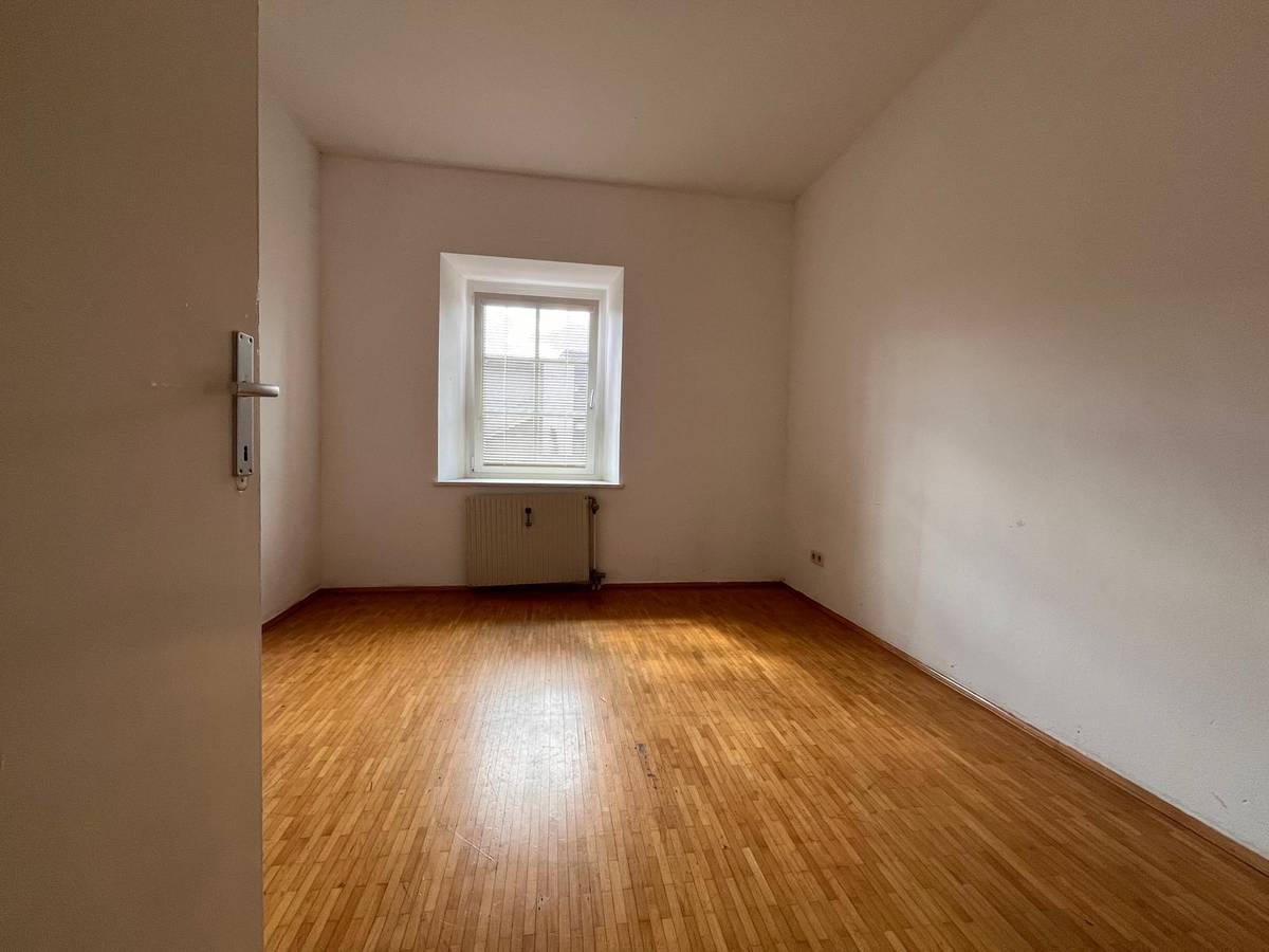 PRIVATVERKAUF - keine Maklerprovision Helle 3-Zimmer-Gartenwohnung in Graz-Geidorf mit Parkplatz - Ansicht 3