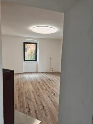 2-Zimmer-Wohnung mieten in Neunkirchen – 80 m², € 590 – Bild 10 von 19