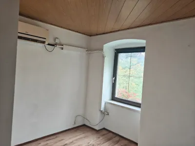 2-Zimmer-Wohnung mieten in Neunkirchen – 80 m², € 590 – Bild 5 von 19