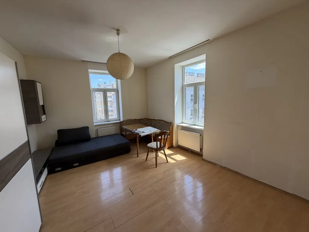 FAVO INVEST - IDEALE STARTERWOHNUNGEN - STILALTBAU - LIFT - NÄHE U1 - Ansicht 3
