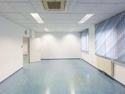 4-Zimmer-Gewerbeimmobilie mieten in Eferding – 117 m², € 1.534 – Bild 1 von 6