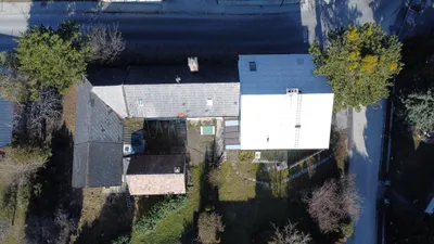 8-Zimmer-Haus kaufen in Neunkirchen – 174 m², € 279.000 – Bild 2 von 35