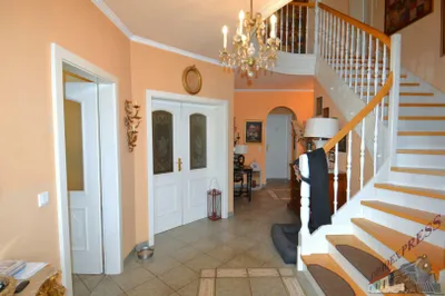6-Zimmer-Haus kaufen in Neunkirchen – 200 m², € 849.000 – Bild 7 von 45