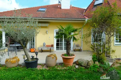6-Zimmer-Haus kaufen in Neunkirchen – 200 m², € 849.000 – Bild 42 von 45